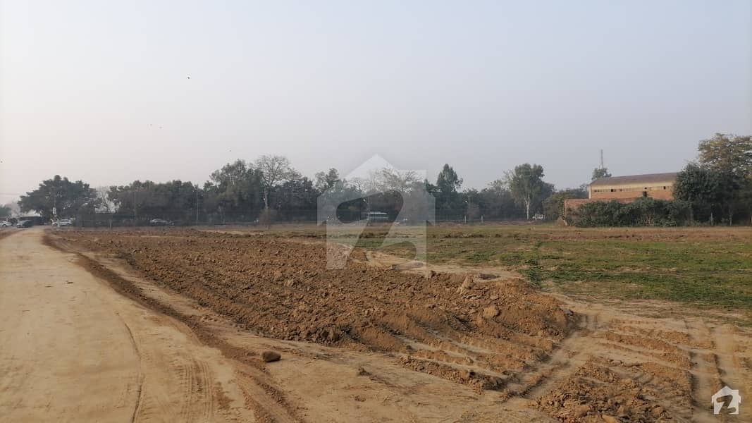 New Deal 5 Marla Plots With Easy Installments Plan For Sale