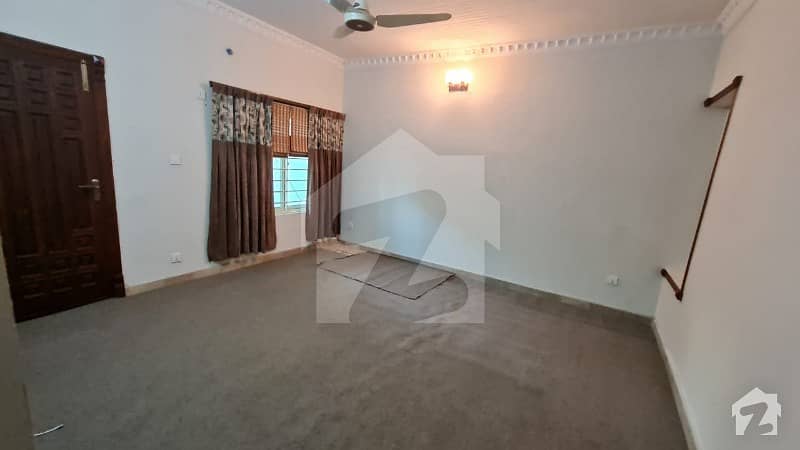 Newly Renovated Upper Portion For Rent