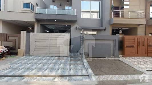 House Of 5 Marla In Canal Garden Is Available House Of 5 Marla In Canal Garden Is Available