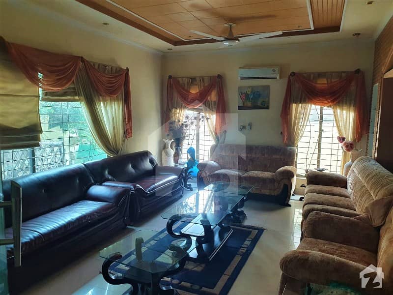 Kanal Used Beautiful House Is Available For Sale