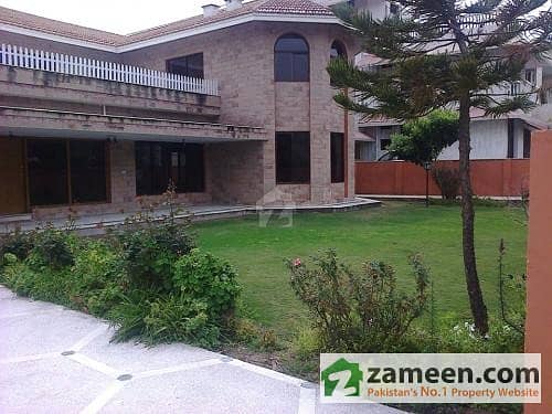 60x100 Double Storey House On Excellent Location