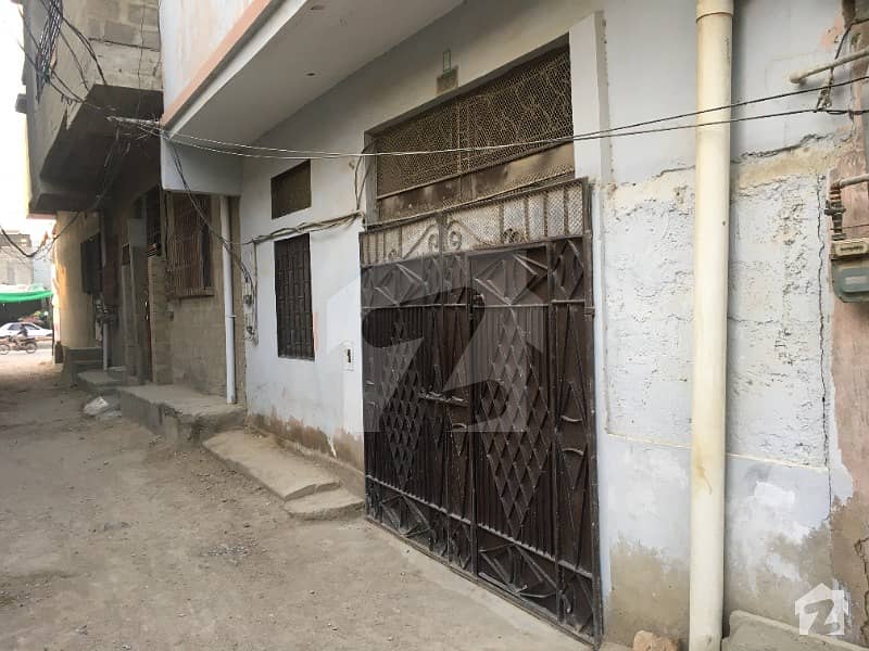 House In Mohammad Khan Colony Sized 100 Square Yards Is Available