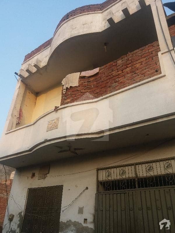 کاہنا کاچھا روڈ لاہور میں 4 کمروں کا 3 مرلہ مکان 45 لاکھ میں برائے فروخت۔