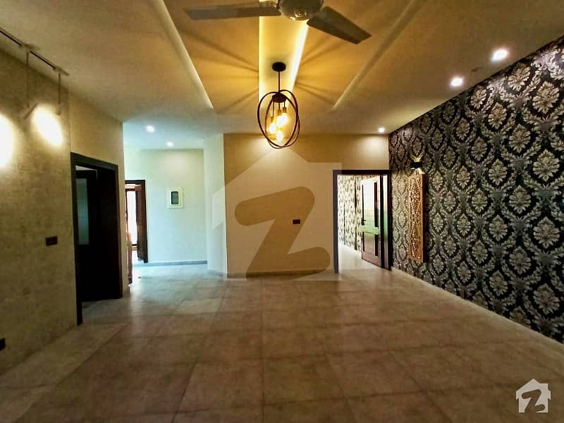 10 Marla Luxury House For Sale In Bahria Town Islamabad