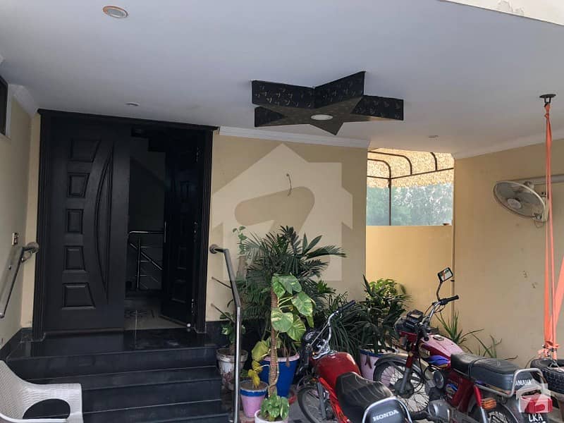 10 Marla Beautiful House For Sale In Johar Block Bahria Town Lahore