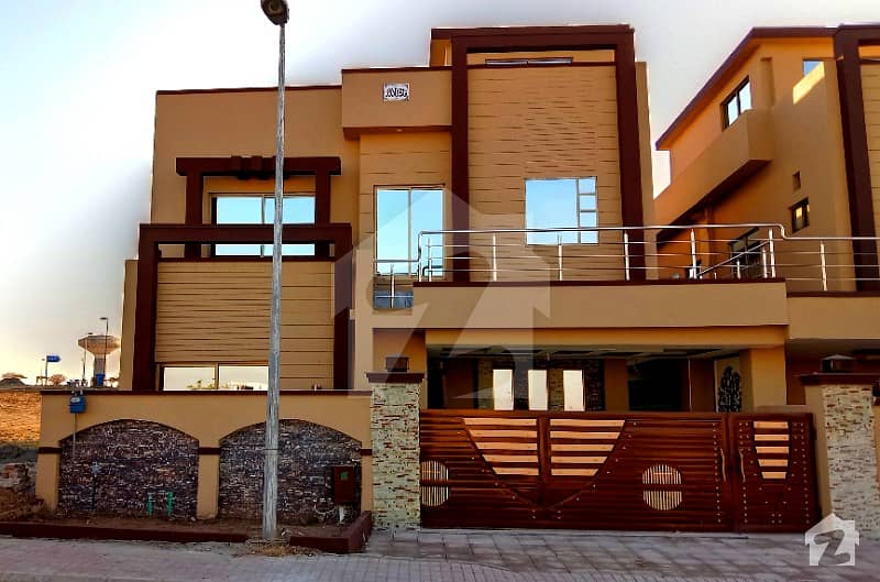 10 Marla Double Unit Beautiful House for sale in F1 block