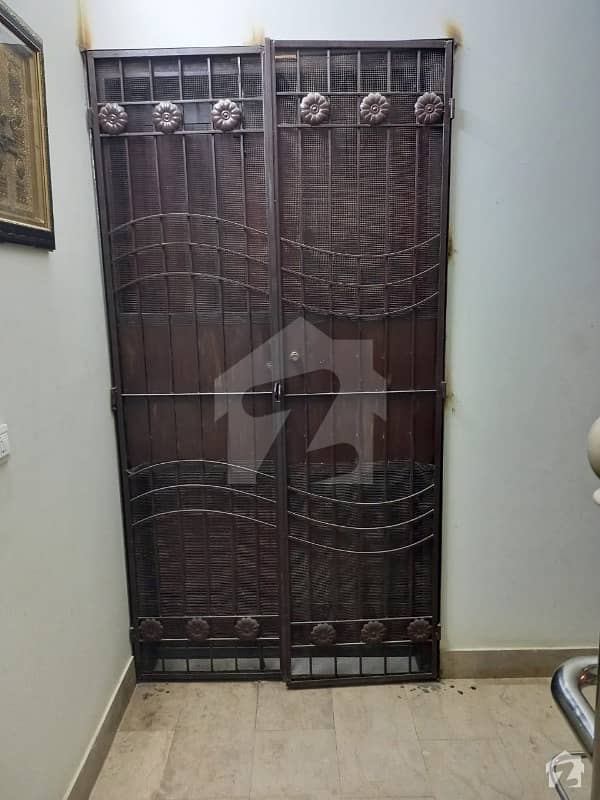 گلشنِ اقبال - بلاک 3 گلشنِ اقبال گلشنِ اقبال ٹاؤن کراچی میں 3 کمروں کا 10 مرلہ بالائی پورشن 2.05 کروڑ میں برائے فروخت۔ گلشنِ اقبال - بلاک 3 گلشنِ اقبال گلشنِ اقبال ٹاؤن کراچی میں 3 کمروں کا 10 مرلہ بالائی پورشن 2.05 کروڑ میں برائے فروخت۔