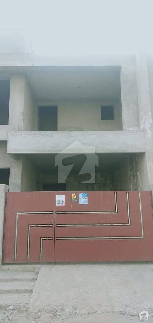 ایڈن آرچرڈ بلاک وائی ایڈن آچرڈ فیصل آباد میں 3 کمروں کا 5 مرلہ مکان 72 لاکھ میں برائے فروخت۔
