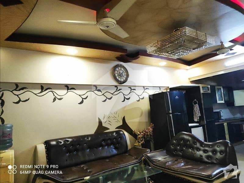 عائشہ منزل کراچی میں 3 کمروں کا 5 مرلہ فلیٹ 1.45 کروڑ میں برائے فروخت۔
