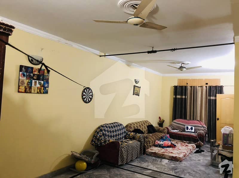 شاہ جمال لاہور میں 2 کمروں کا 5 مرلہ بالائی پورشن 27 ہزار میں کرایہ پر دستیاب ہے۔