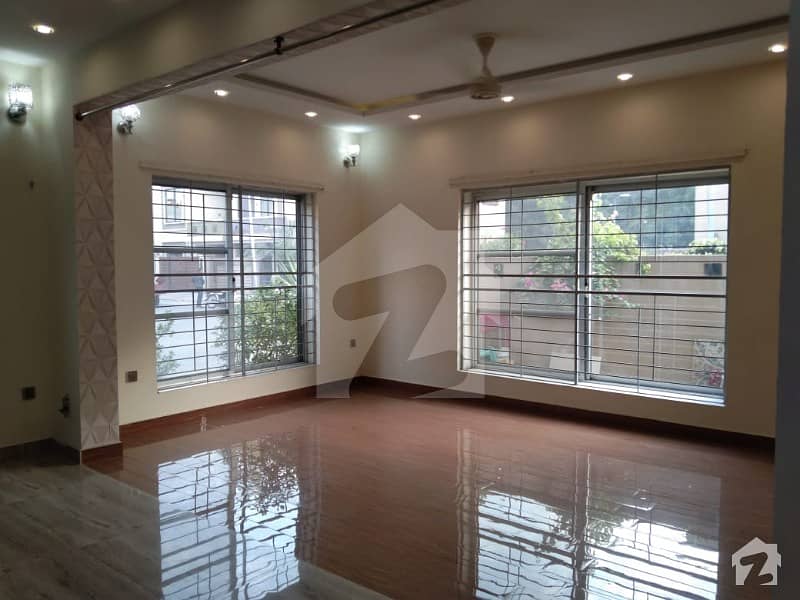 6 Marla House Fot Rent In Sector D Bahria Town
