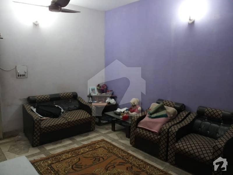 نارتھ کراچی - سیکٹر 11-C/1 نارتھ کراچی کراچی میں 2 کمروں کا 5 مرلہ مکان 1.35 کروڑ میں برائے فروخت۔