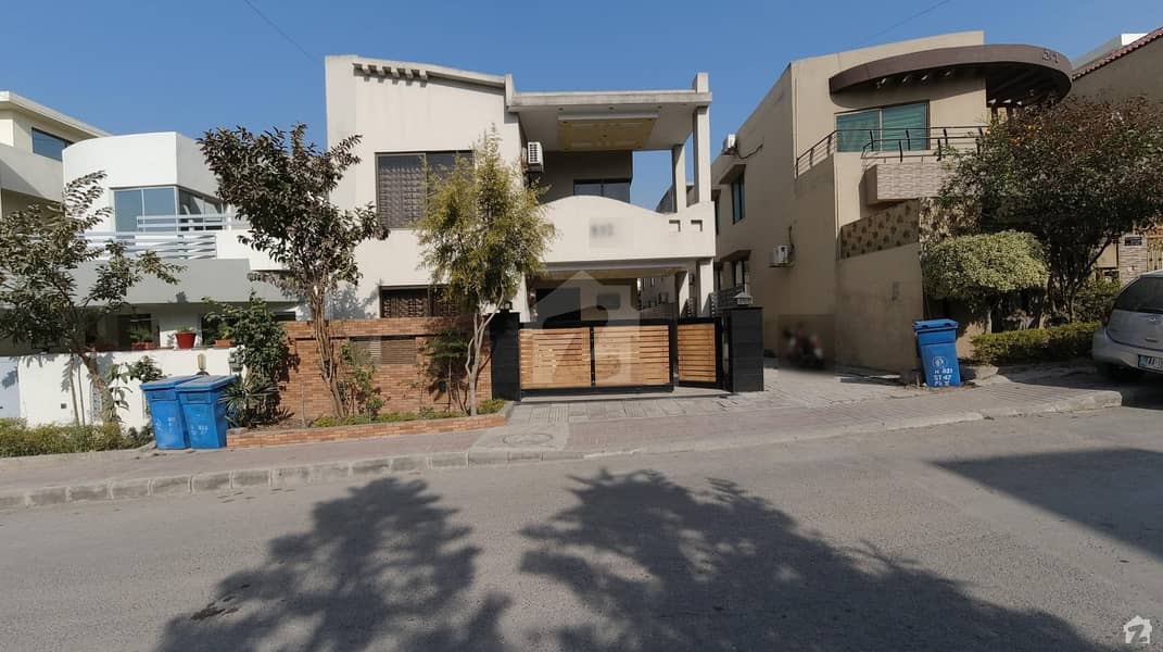 11 Marla Double Storey House Is Available For Sale In Bahria Town Phase 2 Islamabad