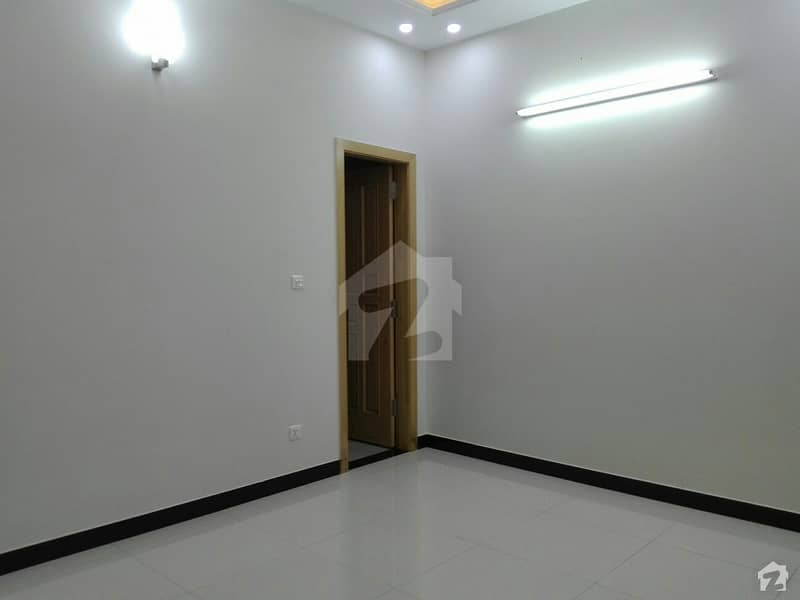 Murree Road 5 Marla House Up For Rent