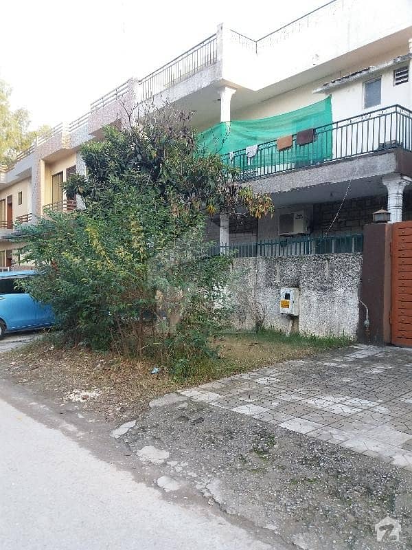 In G-8-25*50 Top Location Double Storey House For Sale