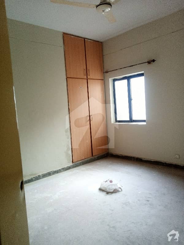 G 113  New Pha Renovated C Type Flat Ground Floor Front Open Good Location
