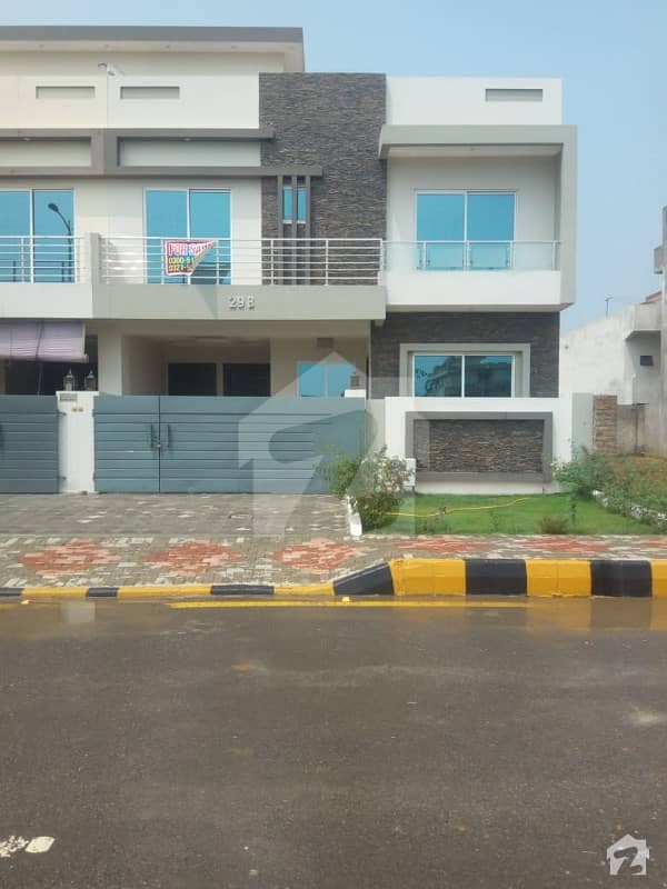 Tnt F17 House For Sale Main Double Road Size 7 Marla Double Story