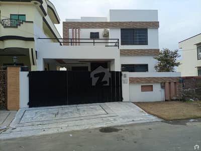 10 Marla House In Central DC Colony For Sale 10 Marla House In Central DC Colony For Sale