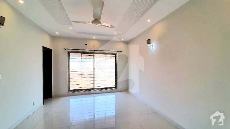 One Kanal Brand New Luxurious Upper Portion For Rent Must Once Visit