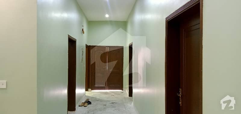 ایم پی سی ایچ ایس ۔ ملٹی گارڈنز بی ۔ 17 اسلام آباد میں 12 کمروں کا 1.1 کنال مکان 1.7 لاکھ میں کرایہ پر دستیاب ہے۔