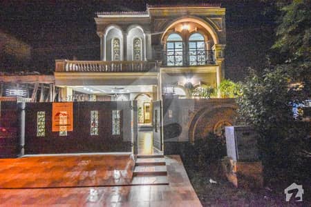 Beautiful Royal Class 10 Marla Spanish Villa Available In Phase 8 Beautiful Royal Class 10 Marla Spanish Villa Available In Phase 8