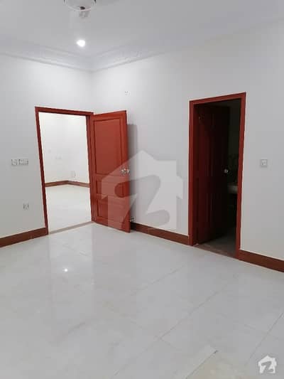 Spacious 1080  Square Feet Upper Portion Available For Sale In Liaquatabad