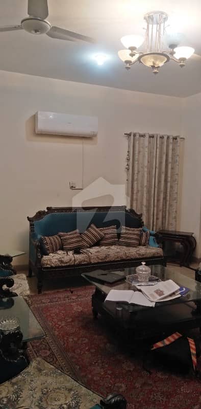 ای ایم ای سوسائٹی لاہور میں 6 کمروں کا 1 کنال مکان 3.5 کروڑ میں برائے فروخت۔