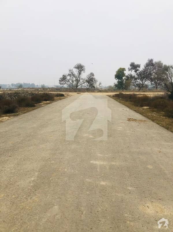 7 Marla Plot for Sale in DHA Phase 8 DHA Lahore