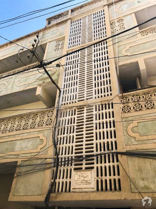 Building In Jamshed Town For Sale