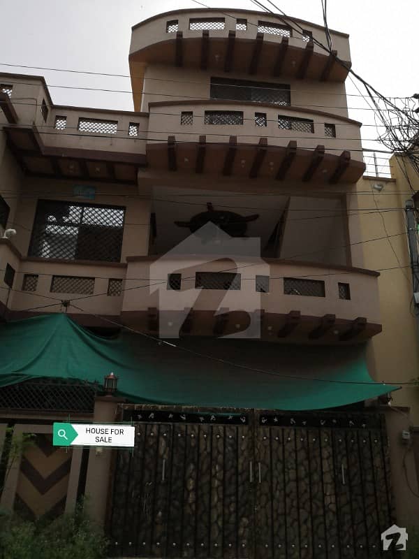 1350  Square Feet House In Central Ghauri Town For Sale