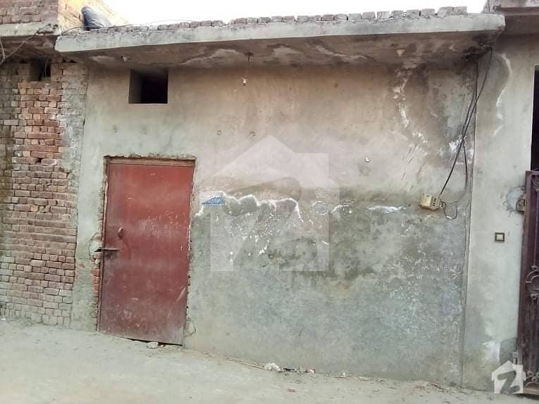 ٹھوکر نیاز بیگ لاہور میں 2 کمروں کا 4 مرلہ مکان 40 لاکھ میں برائے فروخت۔