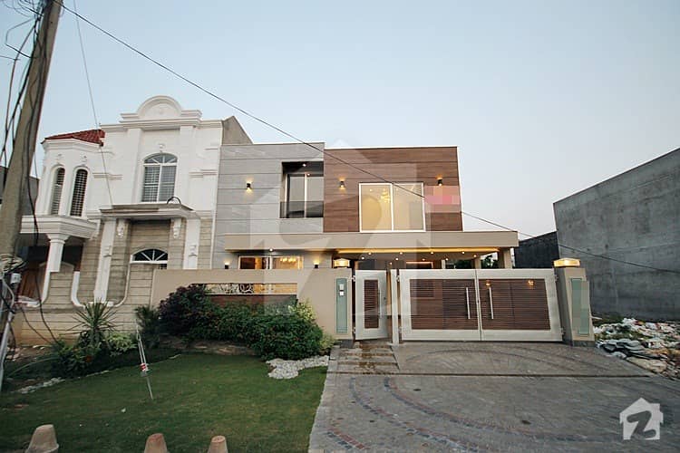 10 Marla Beautiful Elevation Brand New Bungalow For Sale In Statelife Near Dha Defence Lahore