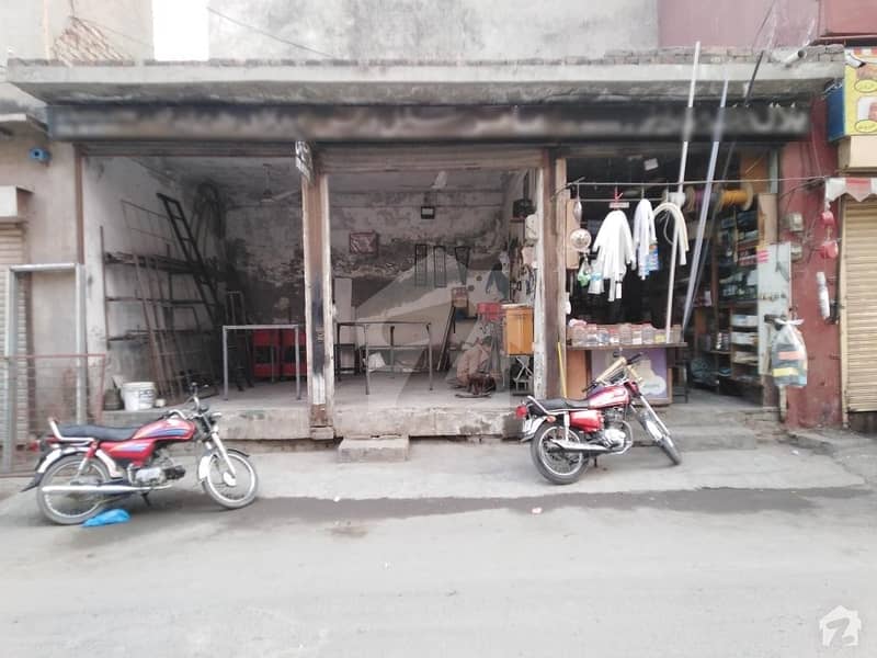 اچھرہ لاہور میں 1 مرلہ دکان 1.5 کروڑ میں برائے فروخت۔