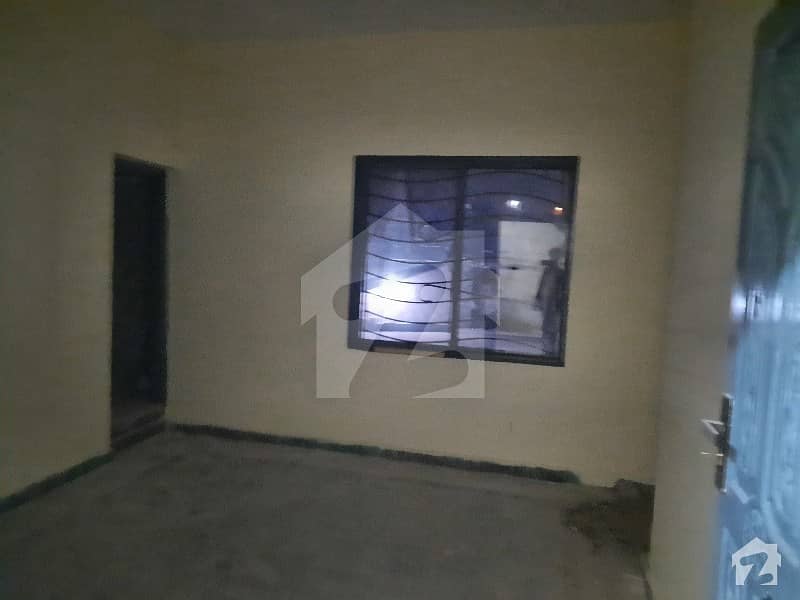 700  Square Feet Flat For Rent In Muslim Town