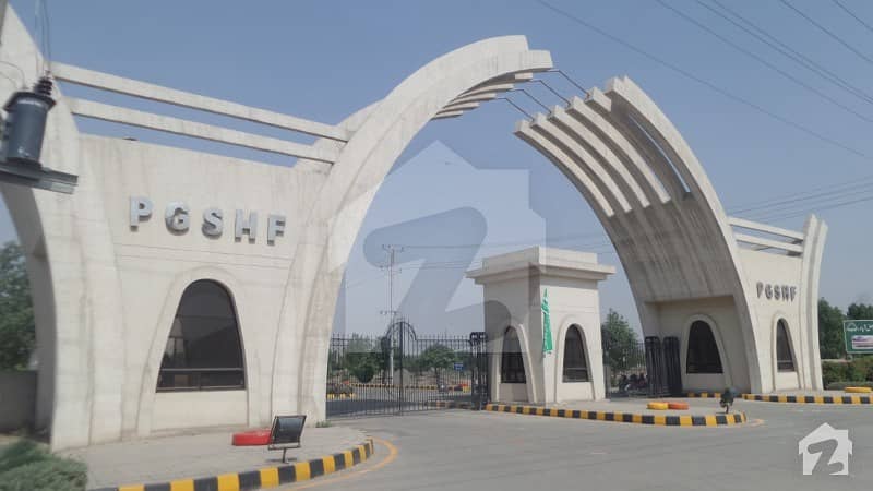پنجاب گورنمنٹ سرونٹ ہاؤسنگ فاؤنڈیشن فیصل آباد میں 5 مرلہ رہائشی پلاٹ 38 لاکھ میں برائے فروخت۔
