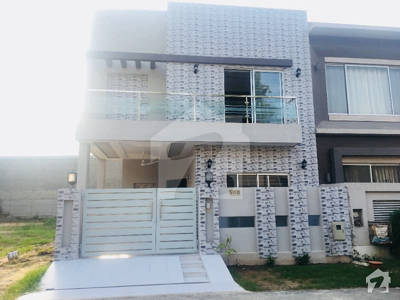 LG Offer Superb 5 Marla Outclass Brand New Luxury Bungalow For Sale