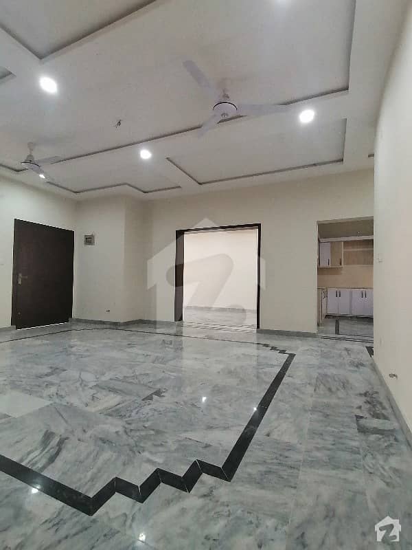 10 Marla 6 Bed House Available For Sale In Ayub Colony