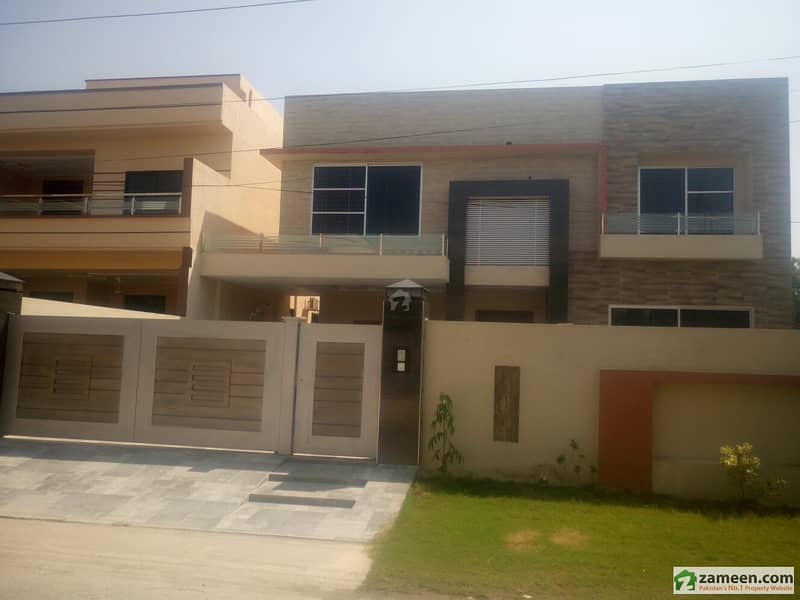 1 Kanal House House for sale 1 Kanal House House for sale