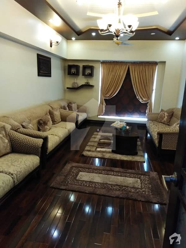 Cc148  2000 Sq Ft Flat For Sale In Heart Of Bahadurabad