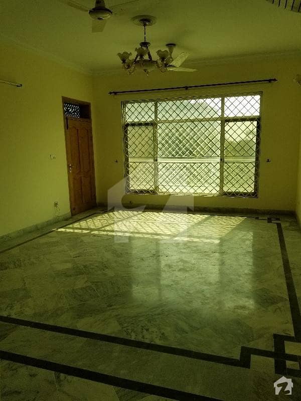 50*90 Upper Portion For Rent In G-11/4 Real Pics Are Attached