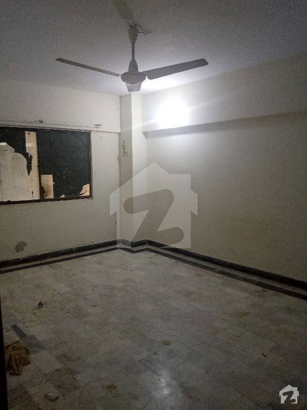 ڈی ایچ اے فیز 2 ایکسٹینشن ڈی ایچ اے ڈیفینس کراچی میں 2 کمروں کا 6 مرلہ فلیٹ 30 ہزار میں کرایہ پر دستیاب ہے۔