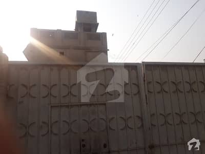 15 Marla Excellent Big Corner Double Storey House For Sale In Commercial Market Very Near To Masoom Shah Road Multan