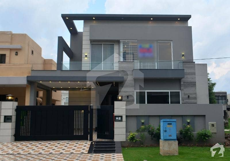 10 Marla Beautiful Modern Desing House For Sale In Dha