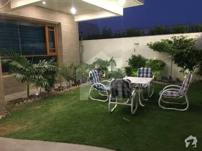 ڈی ایچ اے فیز 8 ڈی ایچ اے کراچی میں 5 کمروں کا 1 کنال مکان 13.5 کروڑ میں برائے فروخت۔ ڈی ایچ اے فیز 8 ڈی ایچ اے کراچی میں 5 کمروں کا 1 کنال مکان 13.5 کروڑ میں برائے فروخت۔
