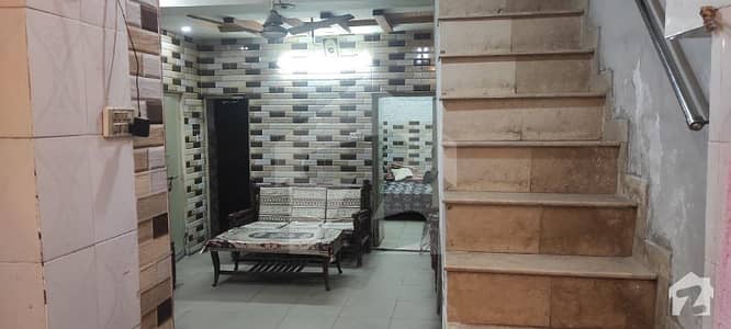محمد نگر گڑھی شاہو لاہور میں 7 کمروں کا 6 مرلہ مکان 1 کروڑ میں برائے فروخت۔