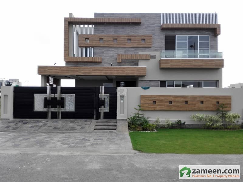 1 Kanal Outclass Bungalow For Sale