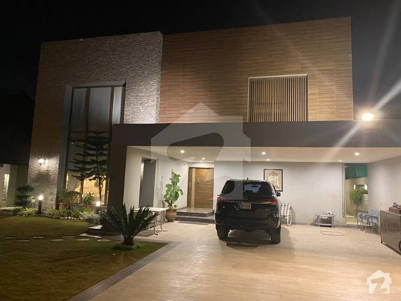 بحریہ انٹلیکچول ویلج بحریہ ٹاؤن راولپنڈی راولپنڈی میں 5 کمروں کا 2 کنال مکان 16 کروڑ میں برائے فروخت۔