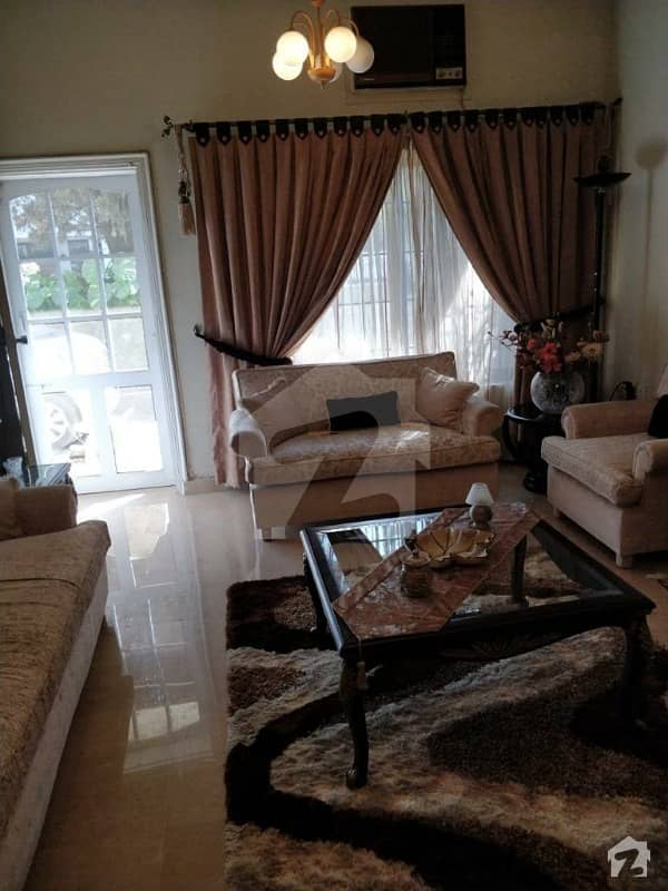 Spacious 2250  Square Feet House Available For Sale In G-9