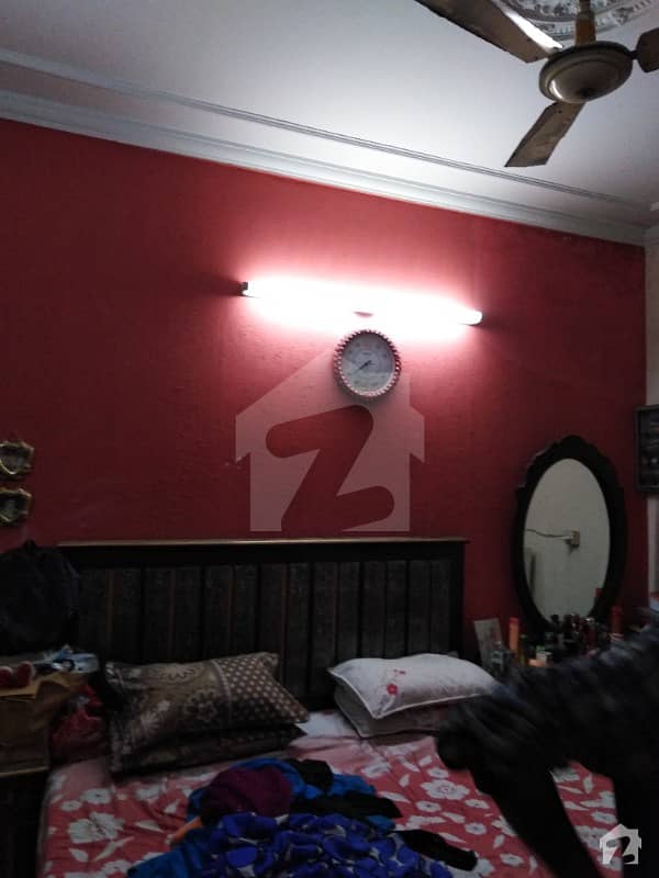 ڈی ایچ اے فیز 3 ڈیفنس (ڈی ایچ اے) لاہور میں 1 کمرے کا 10 مرلہ کمرہ 25 ہزار میں کرایہ پر دستیاب ہے۔
