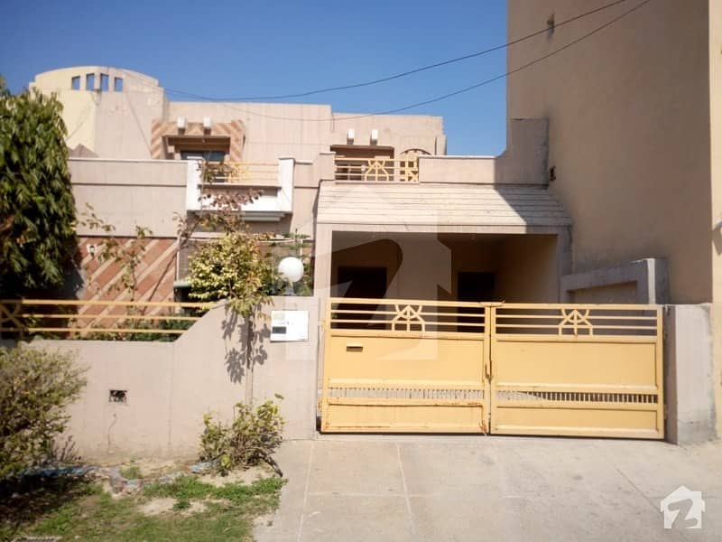 ایڈن ایونیو ایکسٹینشن لاہور میں 3 کمروں کا 8 مرلہ مکان 1.75 کروڑ میں برائے فروخت۔